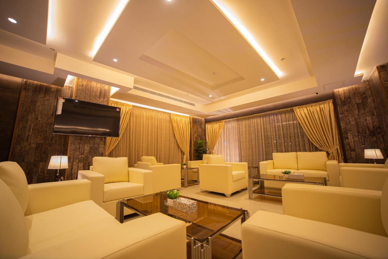 مبيت التحلية للشقق المخدومة تشغيل و إدارة الماسية الأولى Jeddah Exterior photo