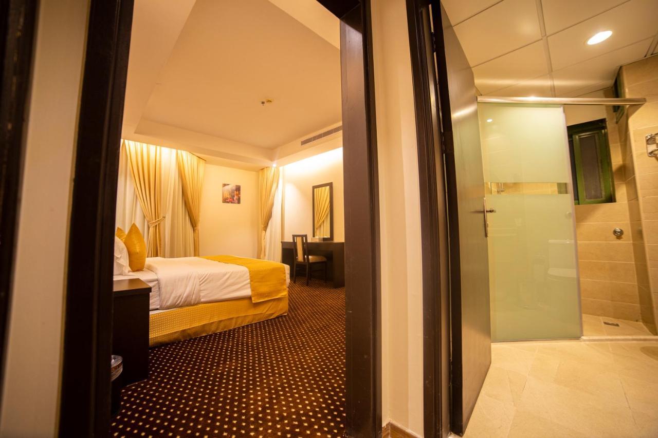 مبيت التحلية للشقق المخدومة تشغيل و إدارة الماسية الأولى Jeddah Exterior photo