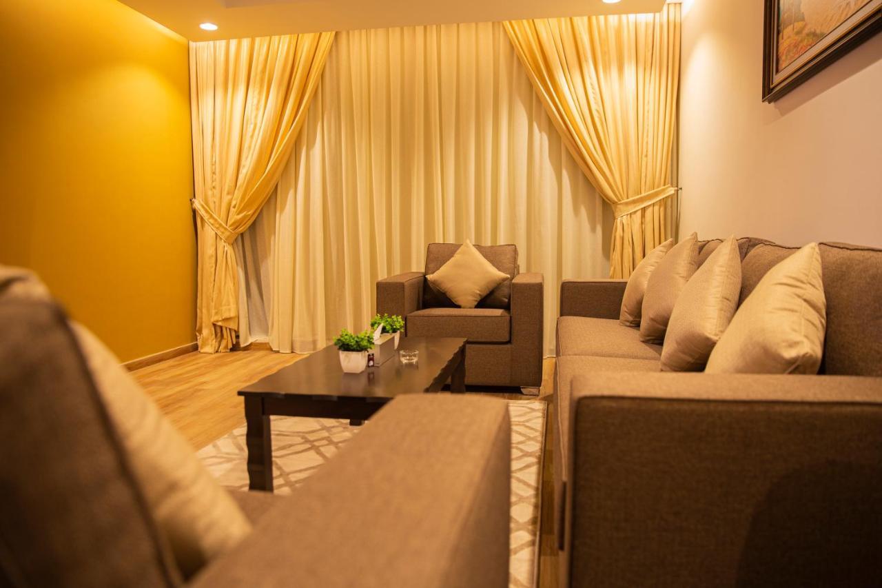 مبيت التحلية للشقق المخدومة تشغيل و إدارة الماسية الأولى Jeddah Exterior photo