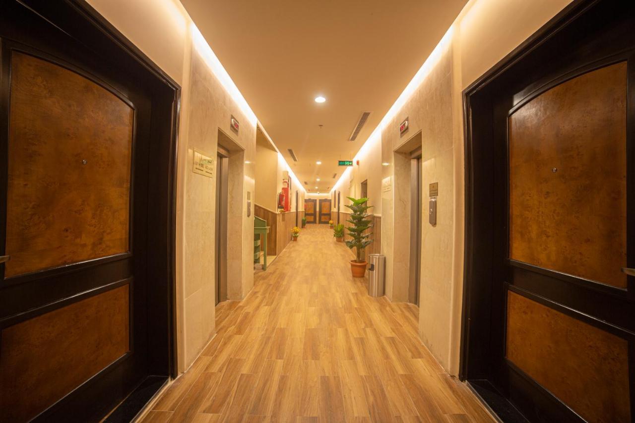 مبيت التحلية للشقق المخدومة تشغيل و إدارة الماسية الأولى Jeddah Exterior photo
