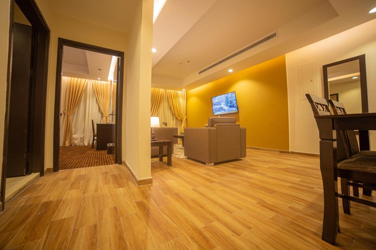 مبيت التحلية للشقق المخدومة تشغيل و إدارة الماسية الأولى Jeddah Exterior photo